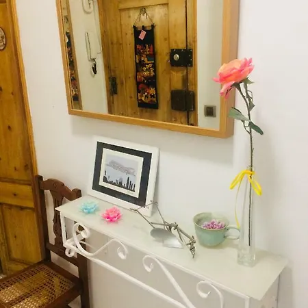 Habitación en casa particular Shared Flat In Plaza Espanya