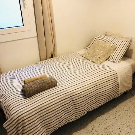 Shared Flat In Plaza Espanya